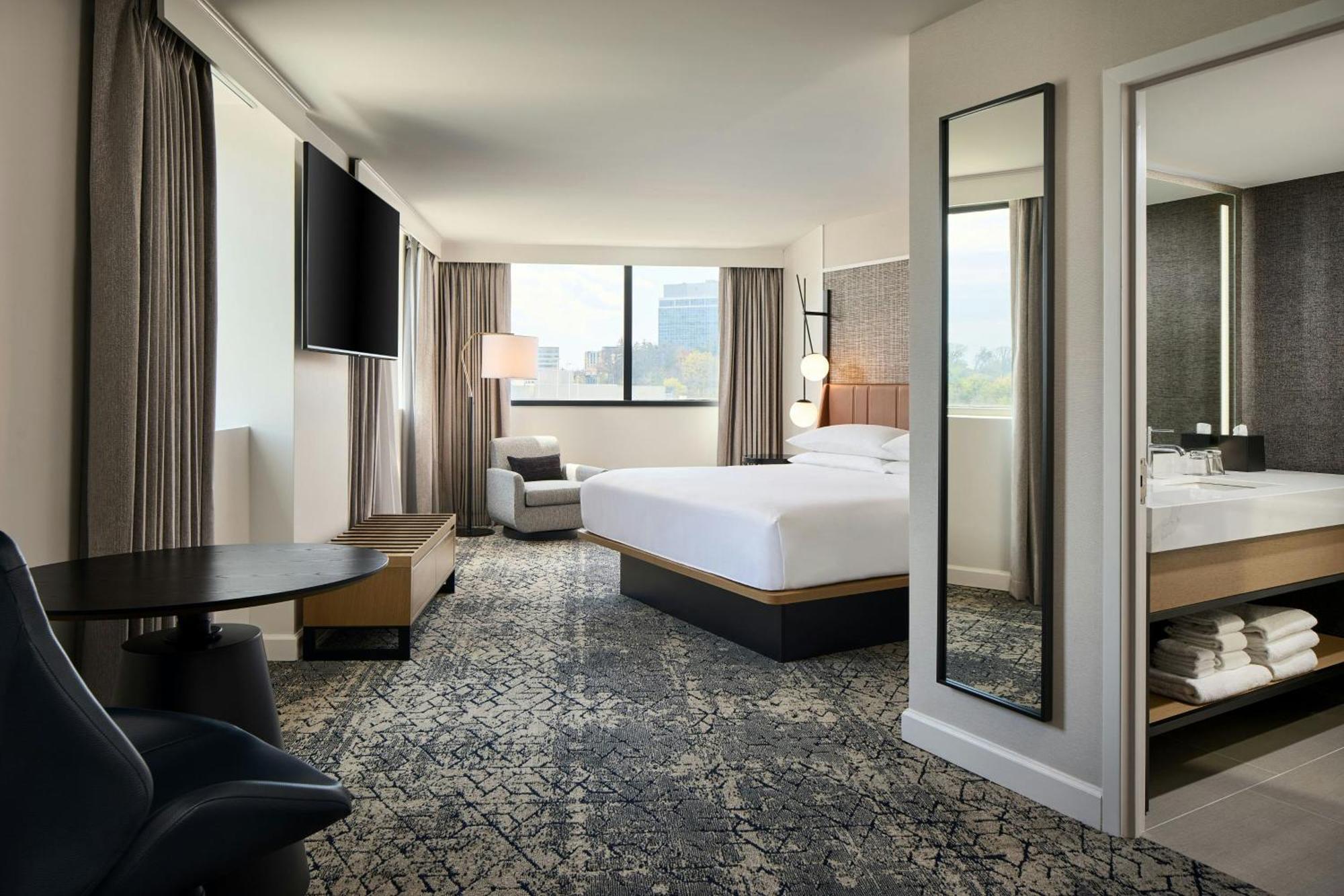 Sheraton Baltimore North Towson Exterior foto